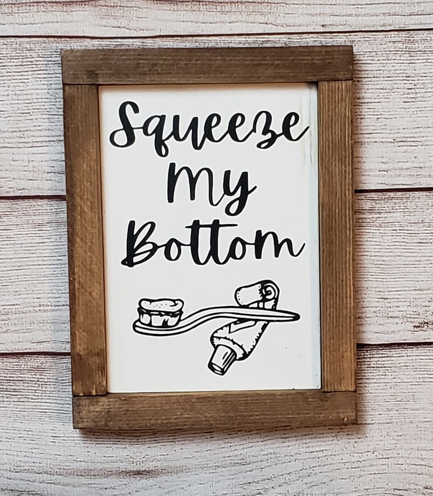 Squeeze my bottom